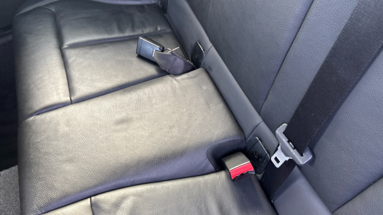 BMW 1 Series 118i [1.5] M Sport Shadow Edition 5dr Petrol Hatchback